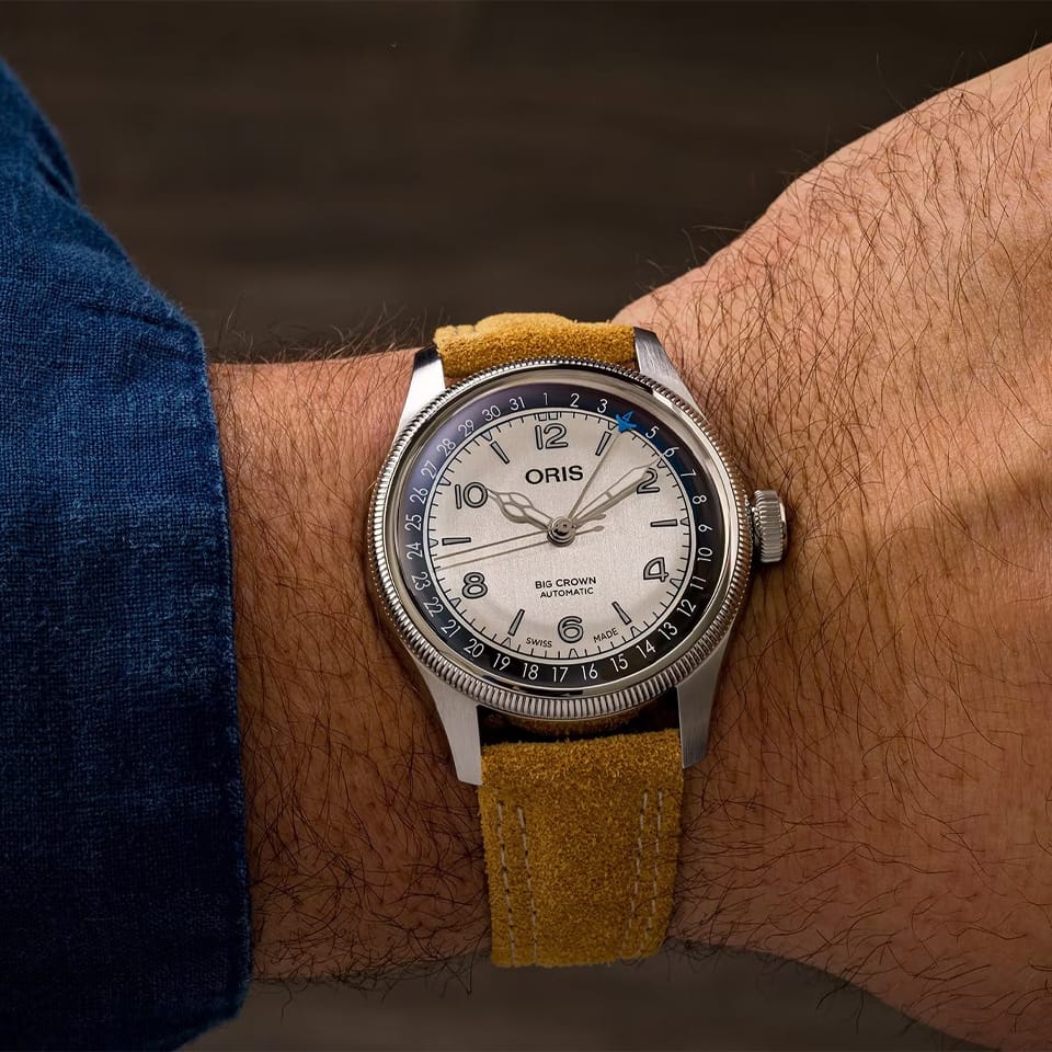 Oris Big Crown 'Lou Gehrig' Limited Edition Automatic 40mm Watch 01 754 7785 4091-Set — Worn on the wrist, the 40mm case and brown leather strap with white double stitching sit comfortably, with the pointer date hand tracking clearly.