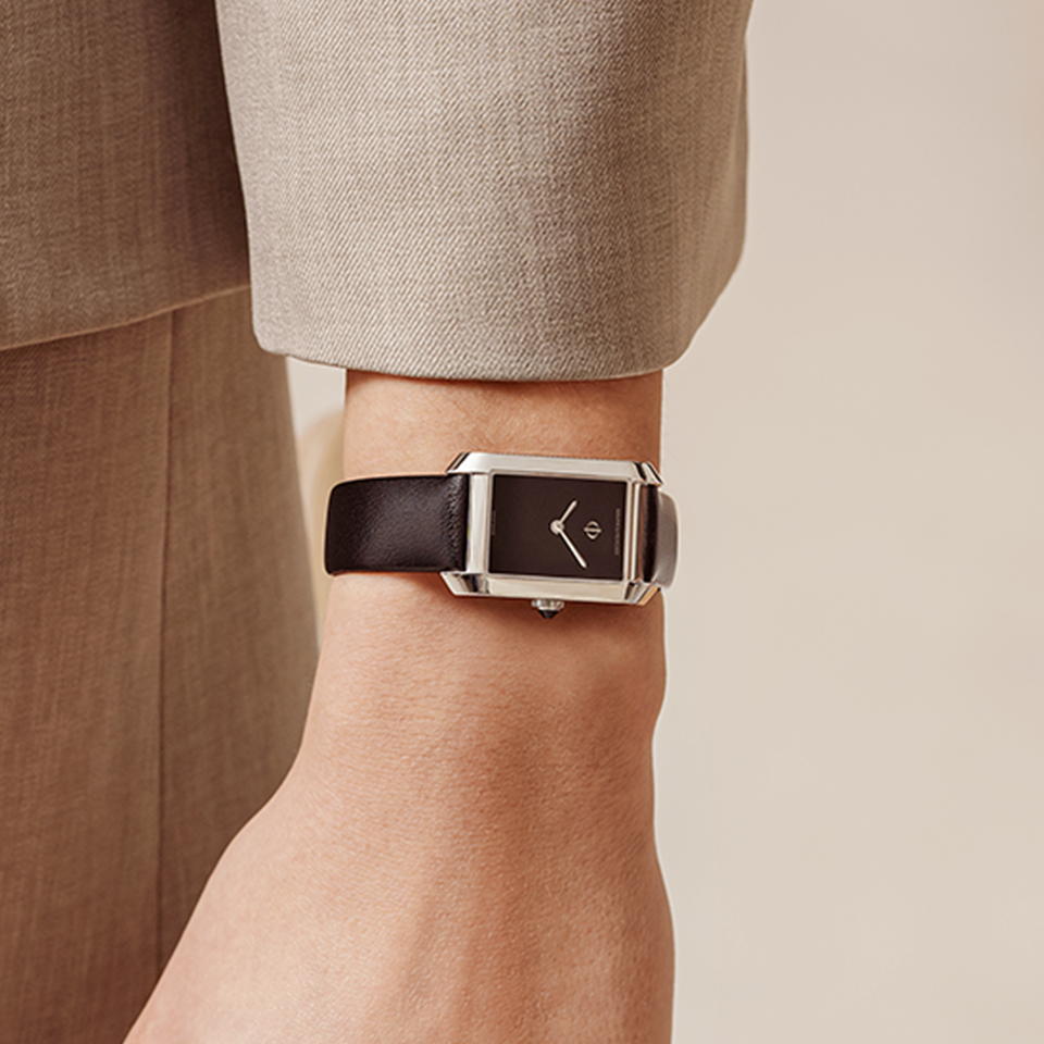 Baume & Mercier Hampton Quartz 35 x 22mm Watch M0A10760