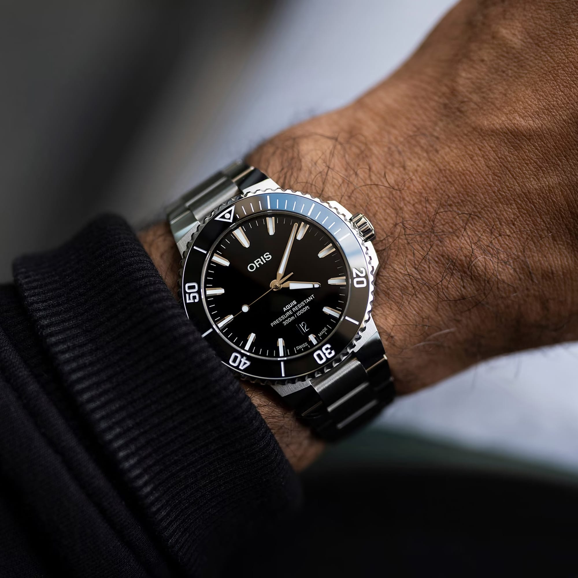 Oris Aquis Date Automatic 41.50mm Watch 733 7787 4154MB