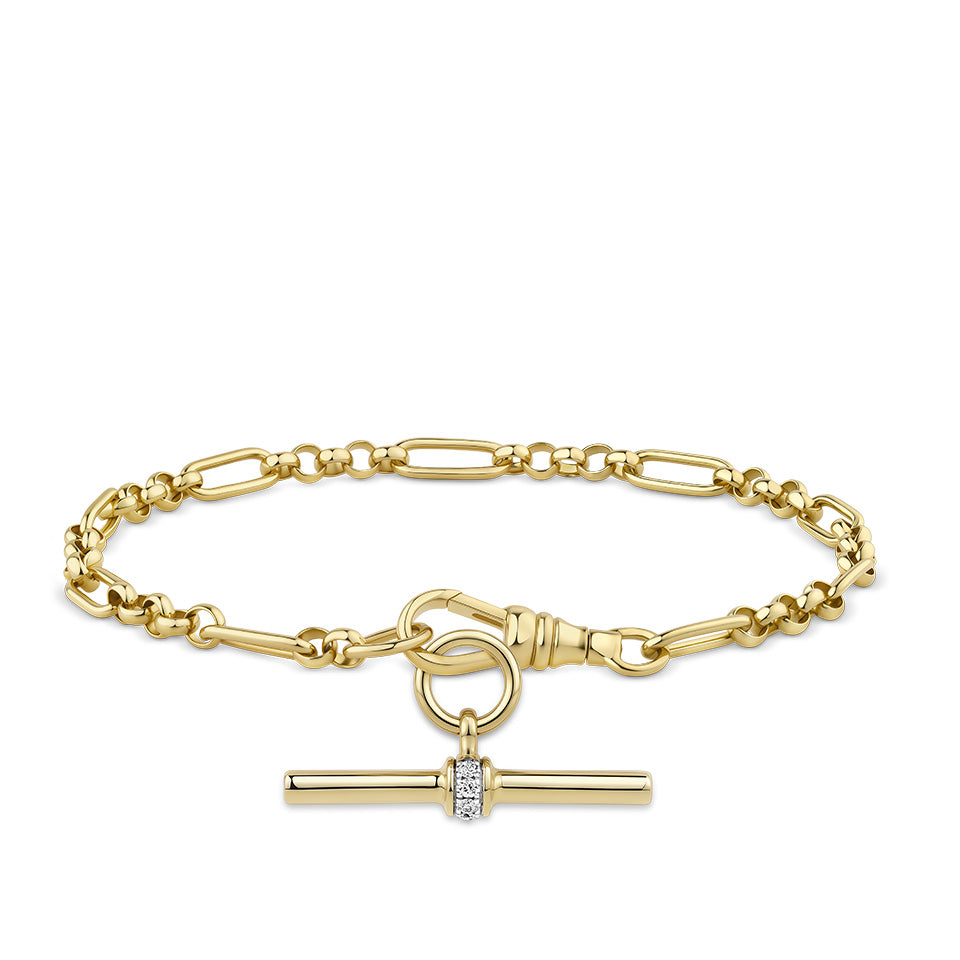 Trombone Link Bracelet with Swivel in 18ct yellow gold from Hardy Brothers Jewellers, shown from an alternate angle with a T-bar pendant (sold separately) hanging below the bracelet.