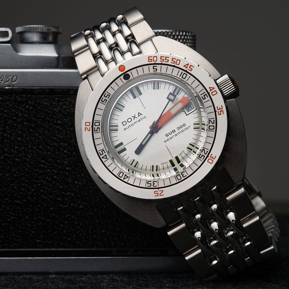 DOXA SUB 300 Searambler Chronometer 42.50mm Watch 821.10.021.10
