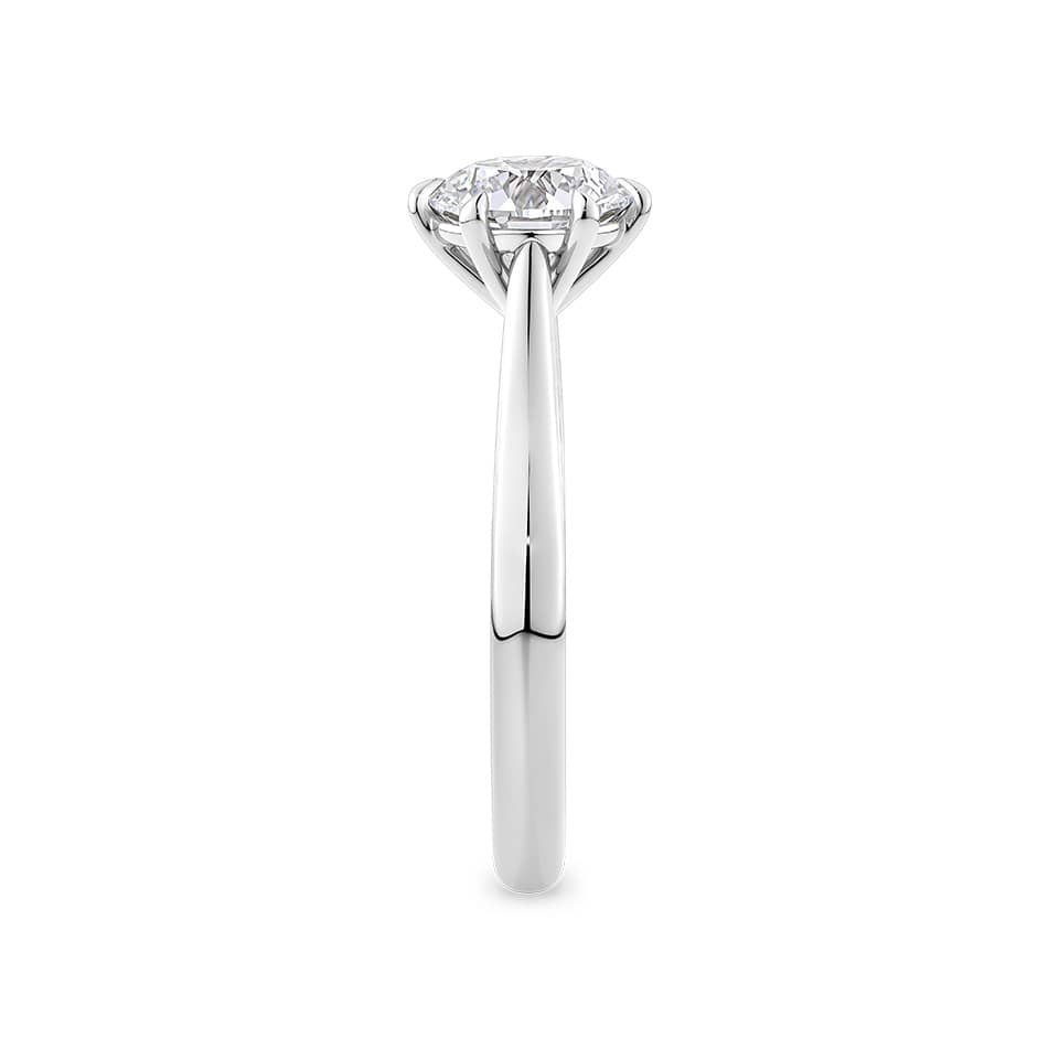 Round Brilliant Cut Diamond Engagement Ring in 18ct White Gold