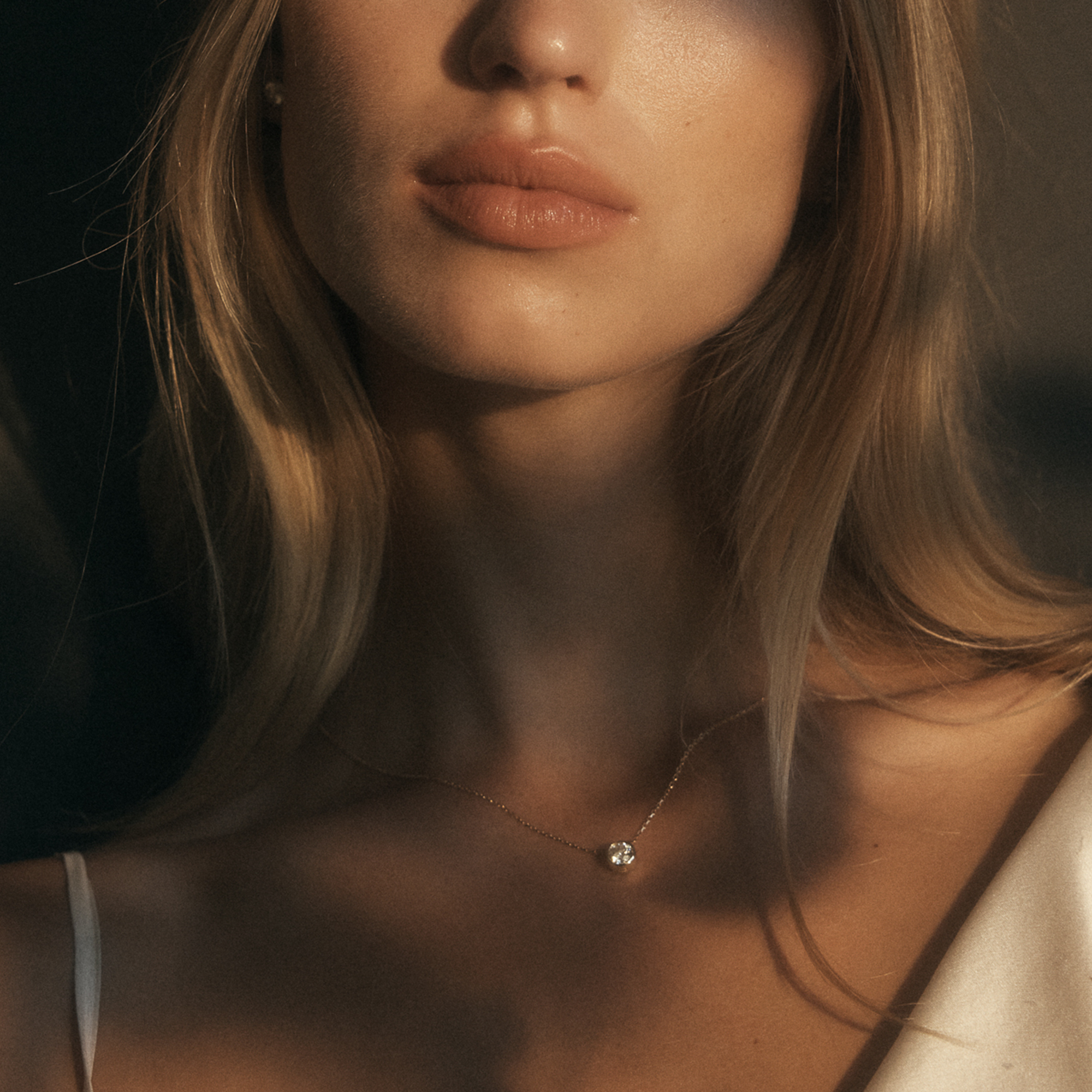 Quintessential 0.50 Carat Diamond Pendant in 18ct Yellow Gold