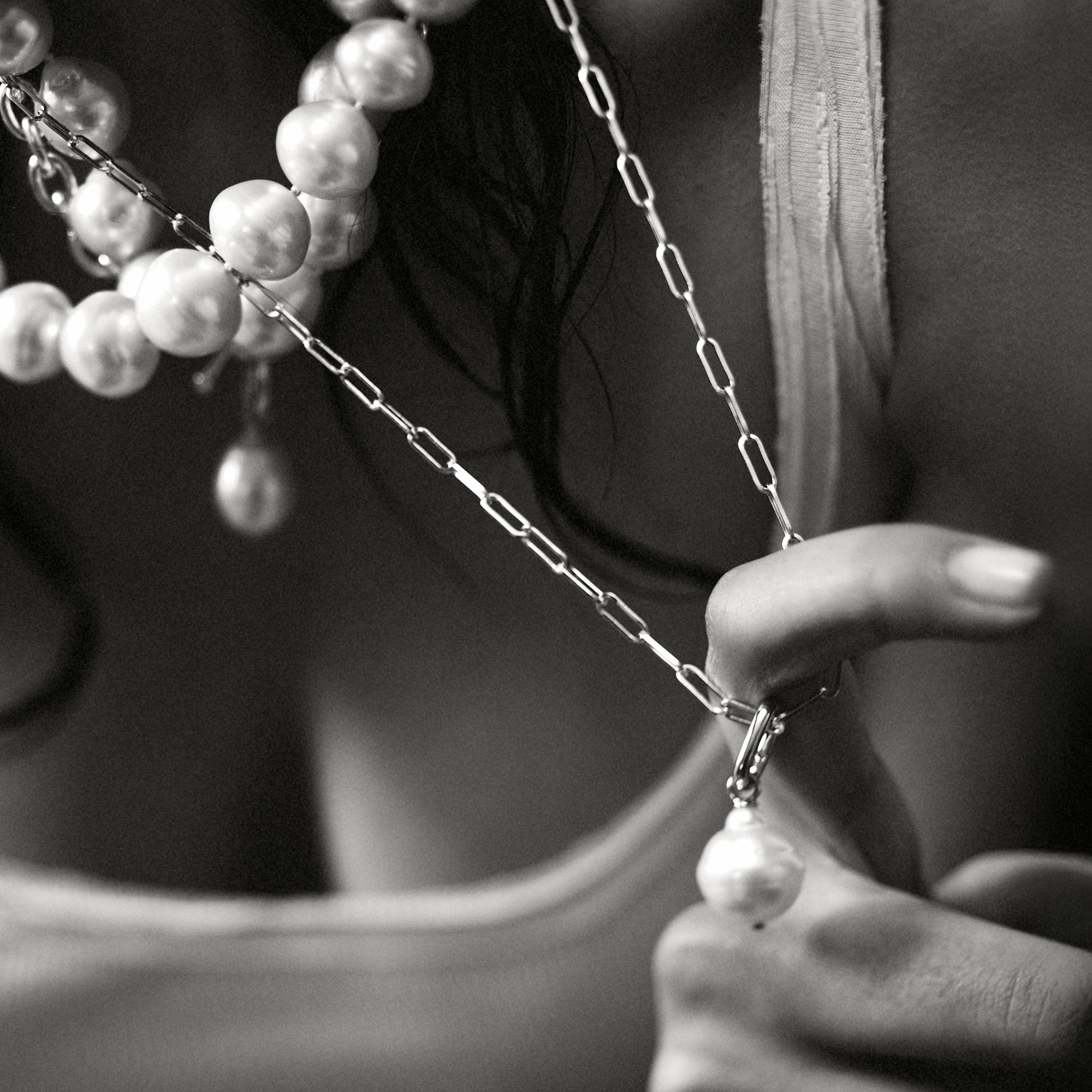 Silver Toggle Chain with Baroque South Sea Pearl Enhancer