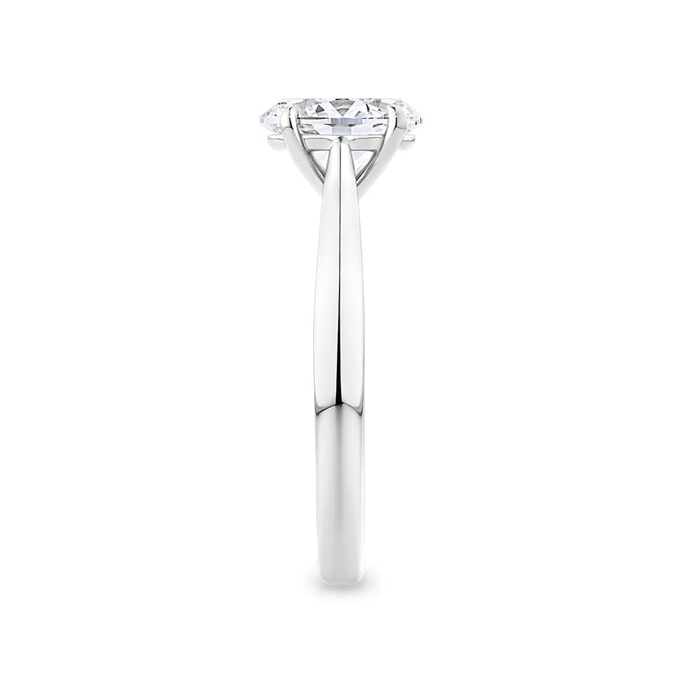 Oval Cut Diamond Engagement Ring in 18ct White Gold