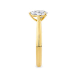 Pear Cut Diamond Engagement Ring in 18ct Yellow Gold