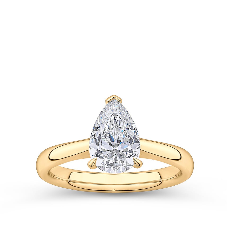 Pear Cut Diamond Engagement Ring in 18ct Yellow Gold