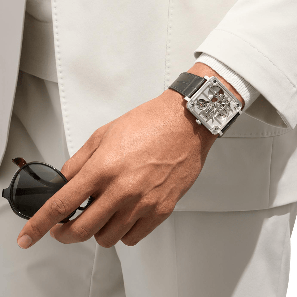 BELL & ROSS