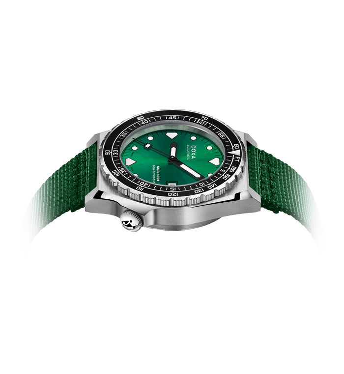 DOXA SUB 600T Sea Emerald Stainless Steel NATO Strap 861.10.131.26-N