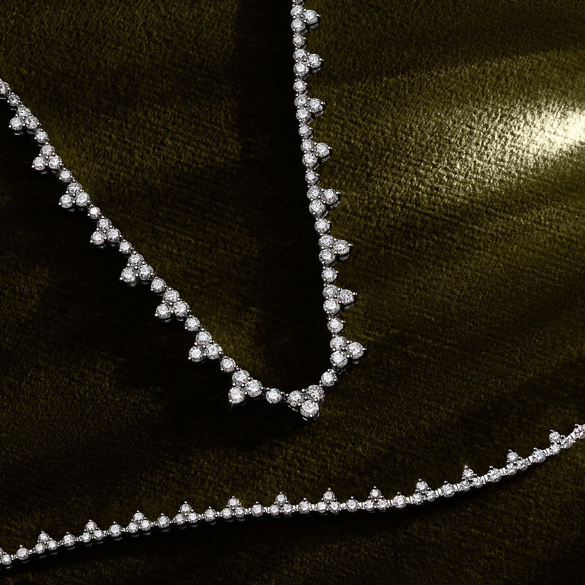 Fancy Pattern Diamond Tennis Necklace in 18ct White Gold