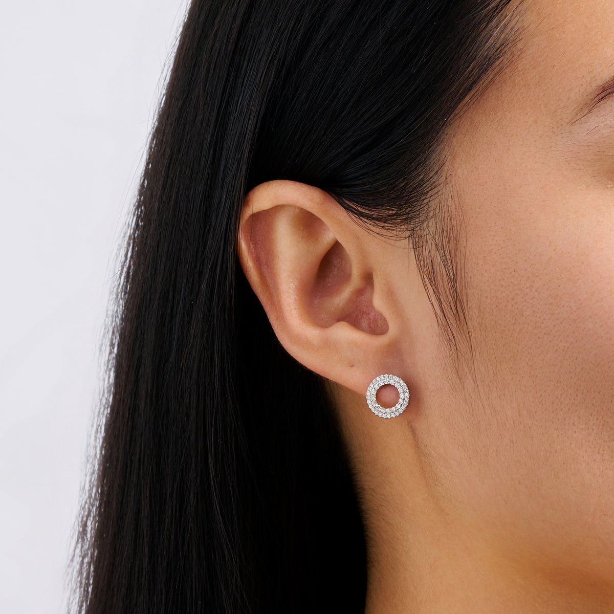 0.46 Carat Diamond Circle Earrings in 18ct White Gold