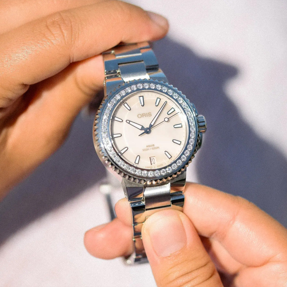 Oris Aquis Automatic Women's 36.50mm Watch 733 7792 4956MB