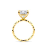 8.08 Carat Round Brilliant Cut Solitaire Engagement Ring in 18ct Yellow Gold