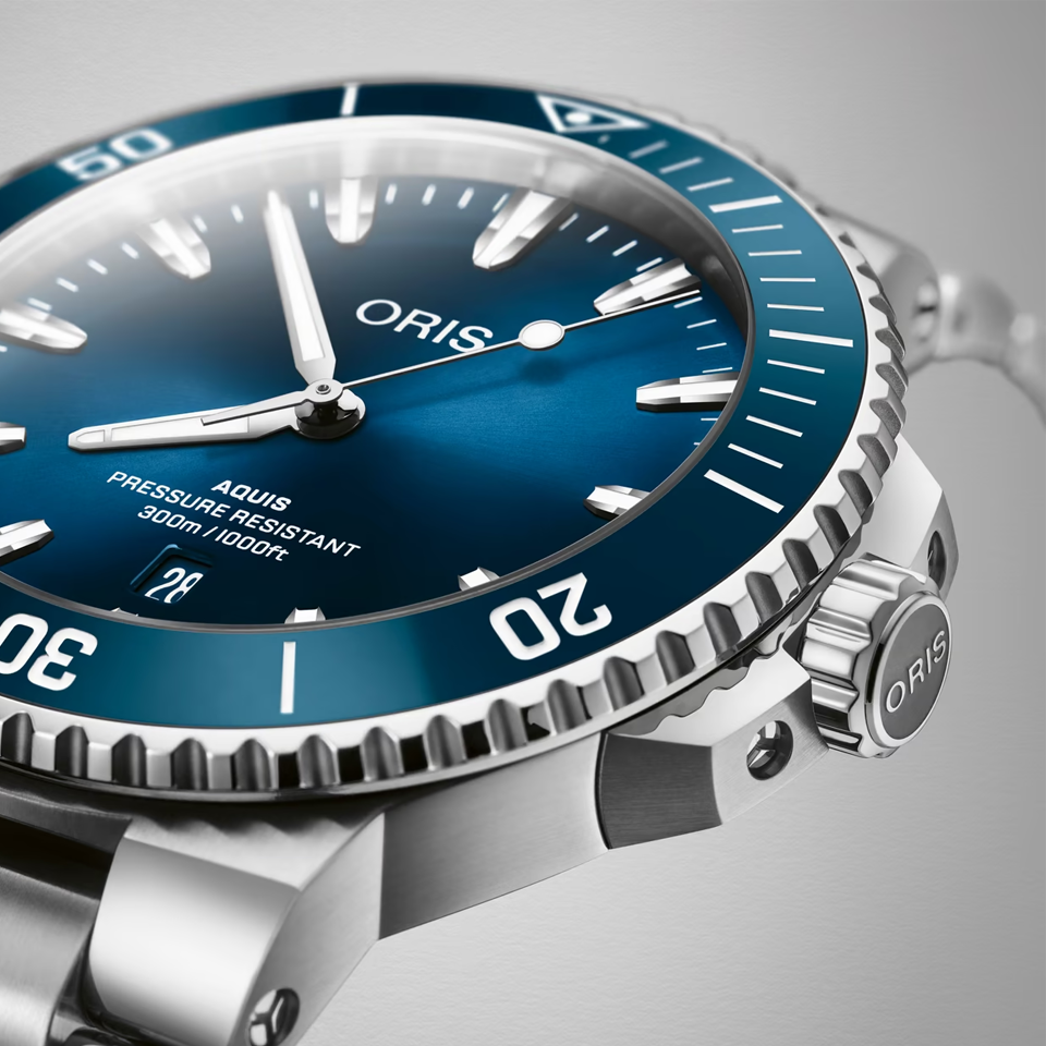Oris Aquis Date Automatic 43.50mm Watch 733 7789 4135MB
