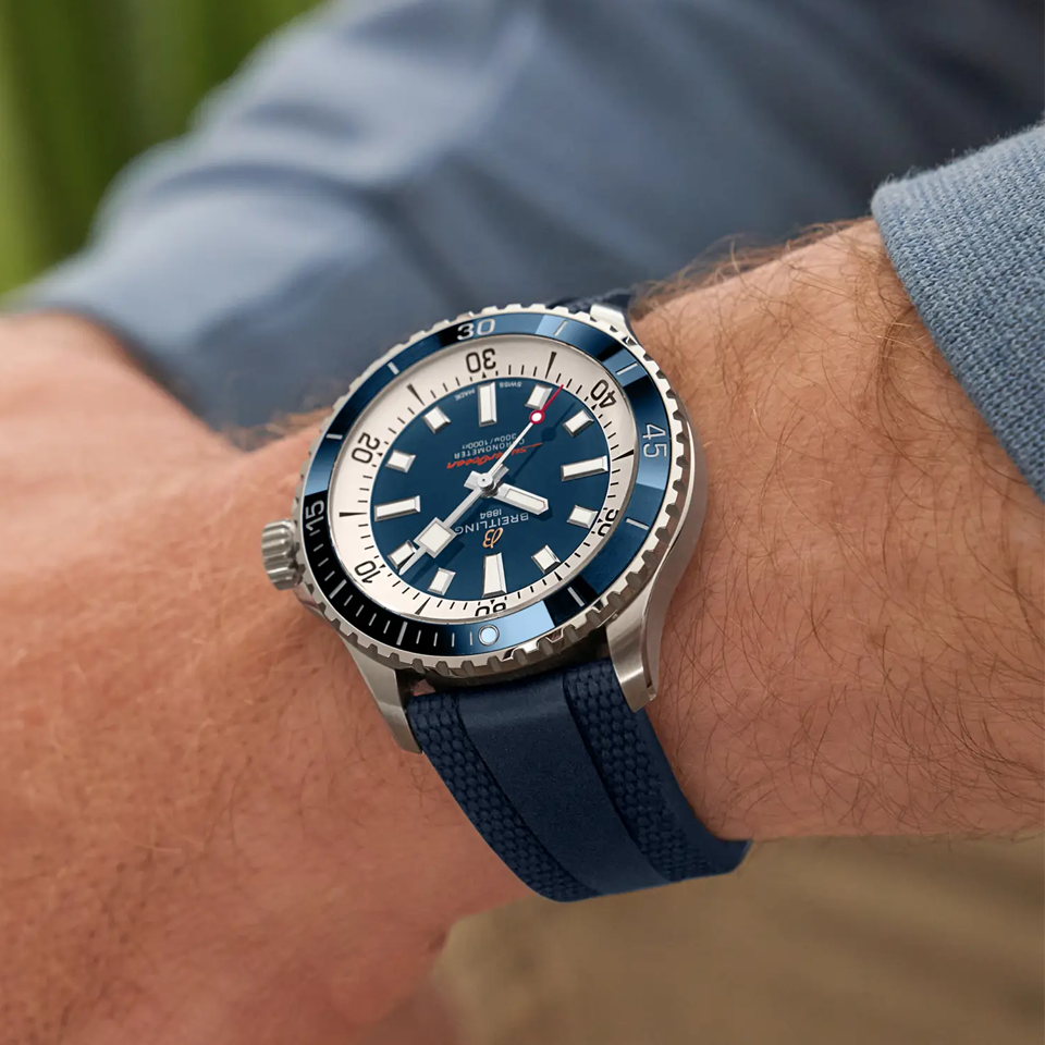 Breitling Superocean Automatic 42mm Watch A17375E71C1S1