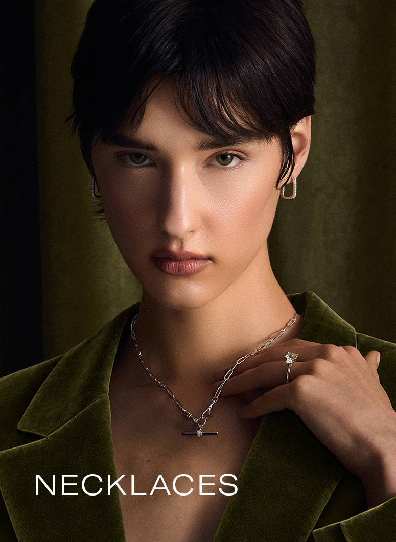 Necklaces & Pendants