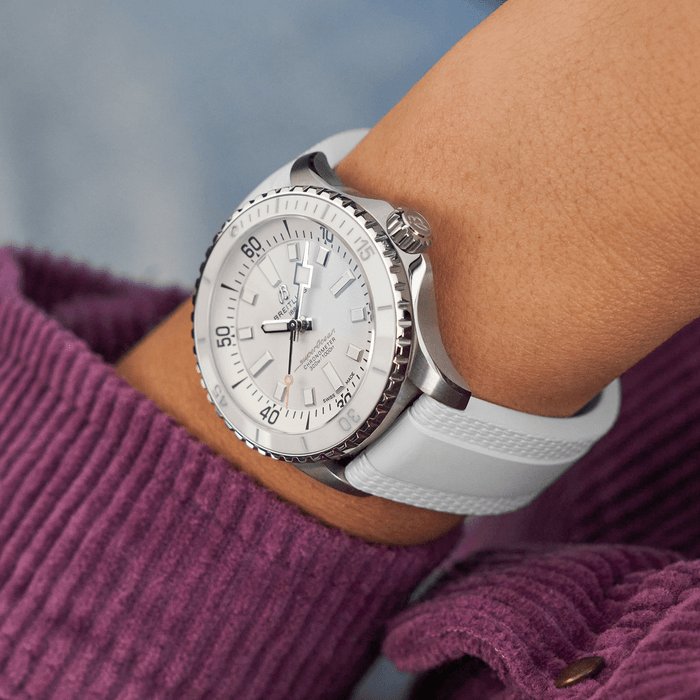 Breitling Superocean Automatic 36 White Steel A17377211A1S1