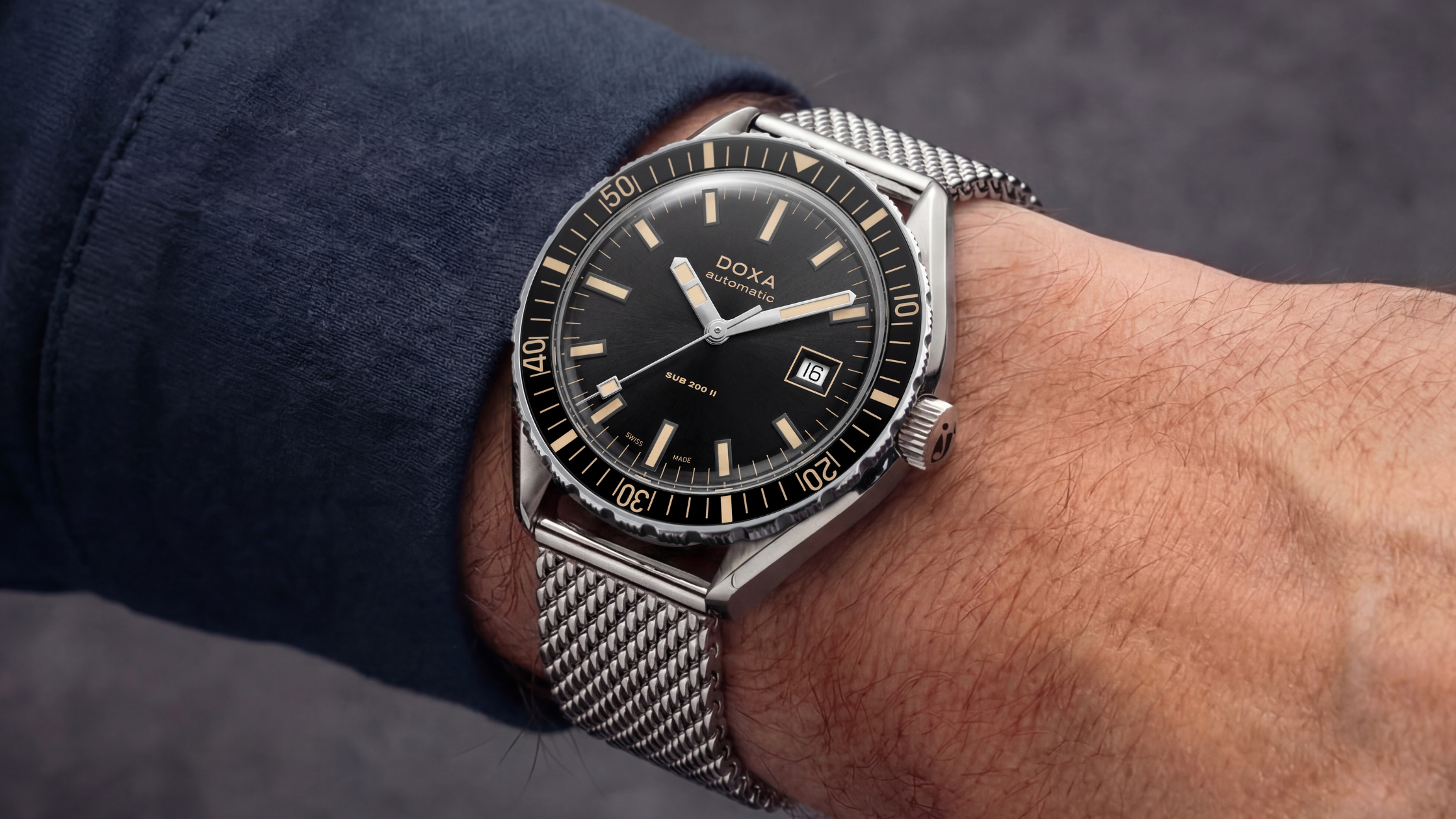 DOXA Introduces the SUB 200 II
