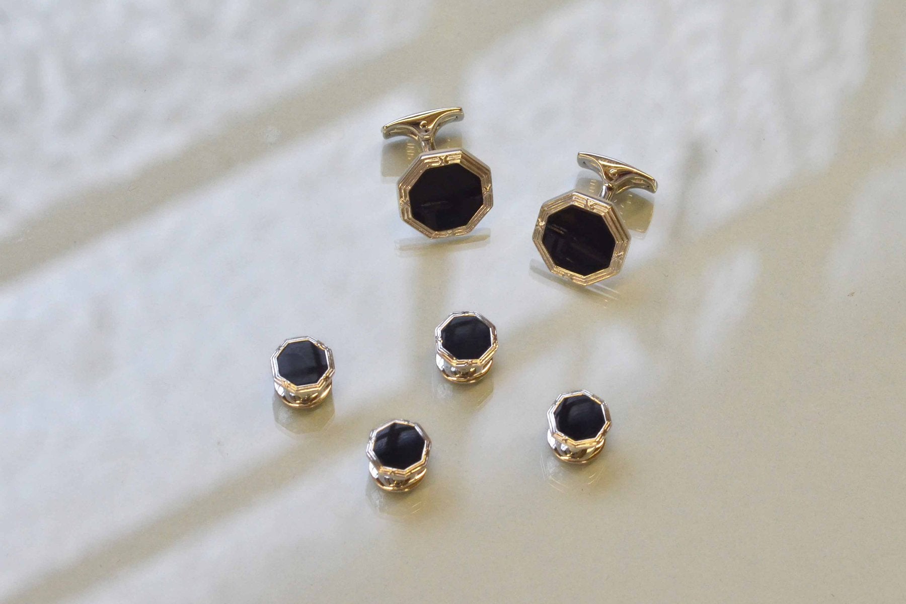 Cufflinks