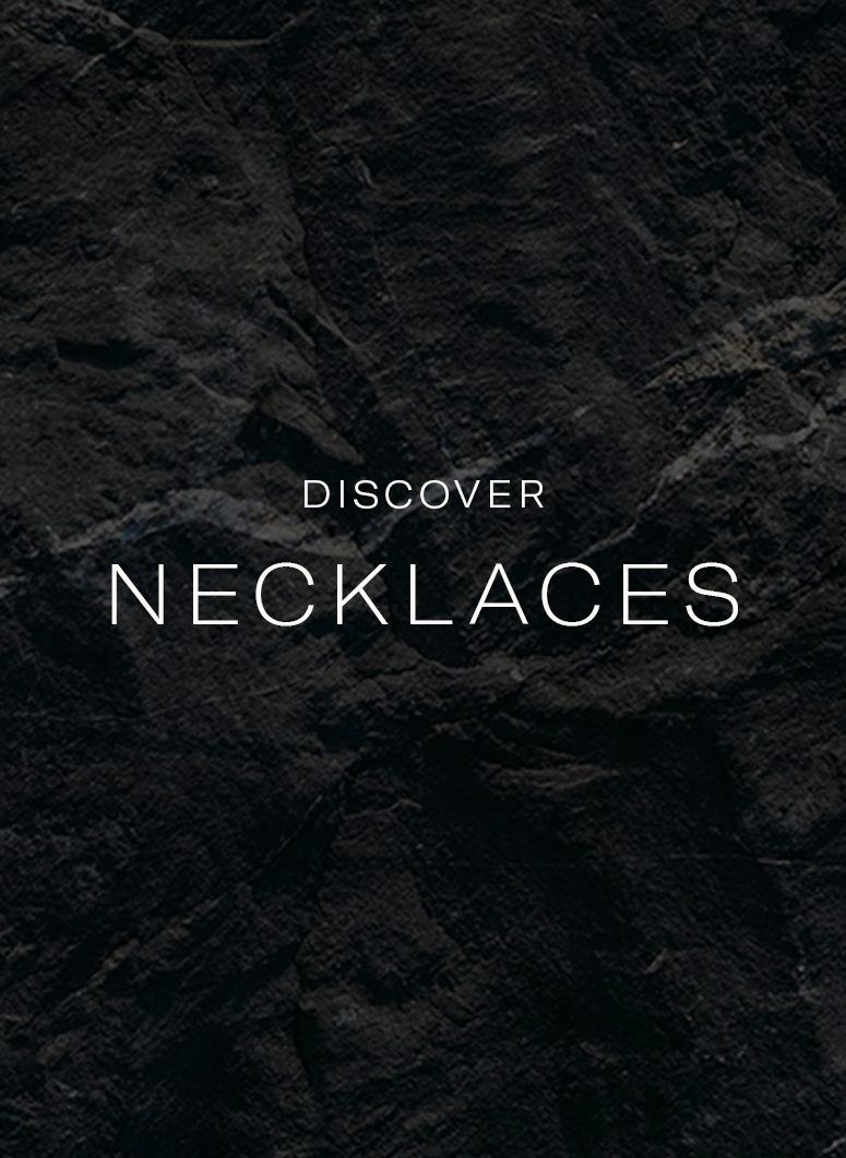 Necklaces & Pendants