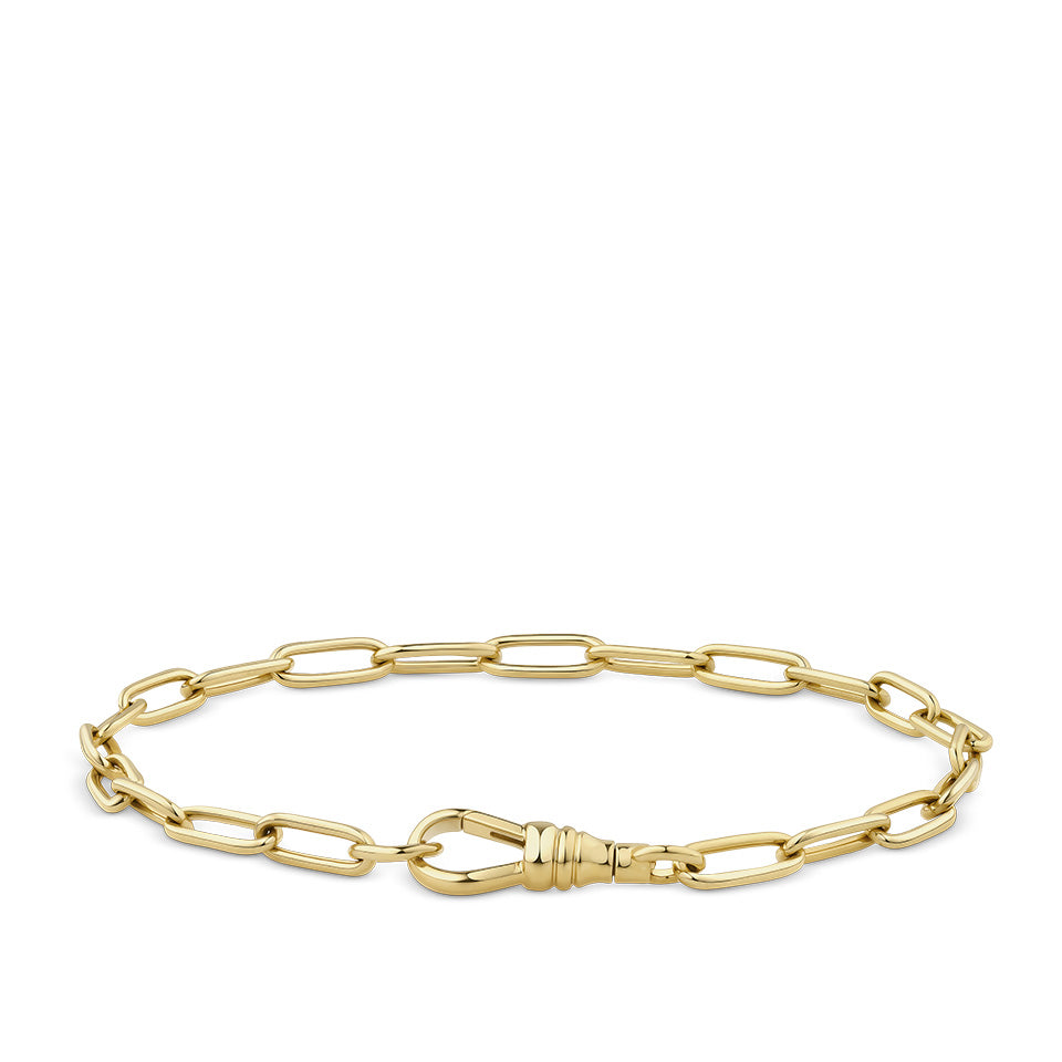 Paperclip Bracelet in 18ct yellow gold from Hardy Brothers Jewellers, shown fastened in a loop to display the swivel clasp and the shape of the bracelet.