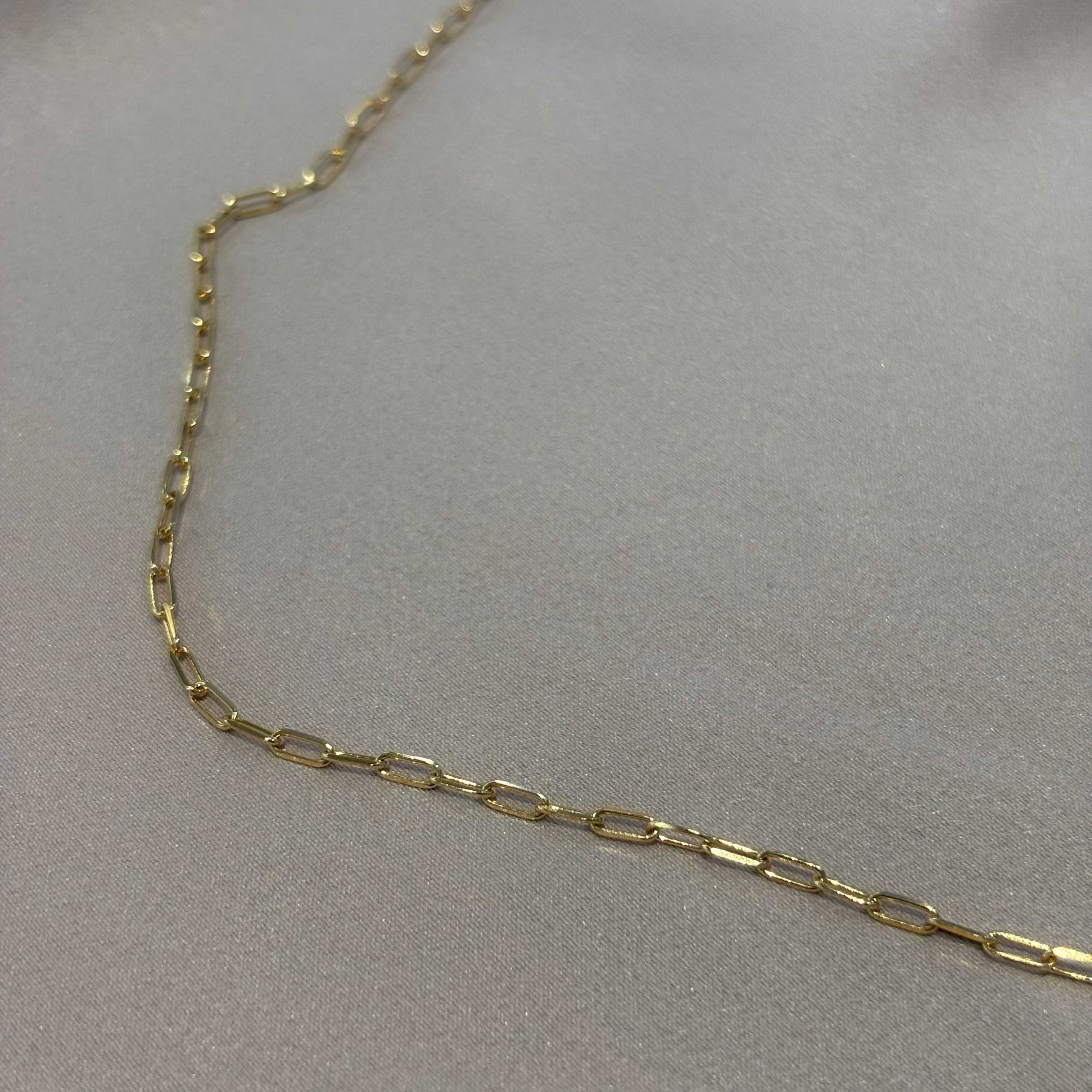 Paperclip Chain in 18ct Yellow Gold