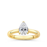 Pear Cut Diamond Engagement Ring in 18ct Yellow Gold