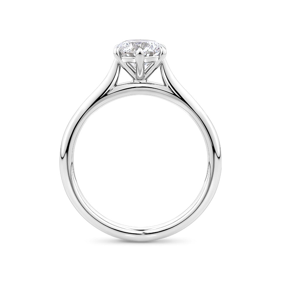 Round Brilliant Cut Diamond Engagement Ring in 18ct White Gold