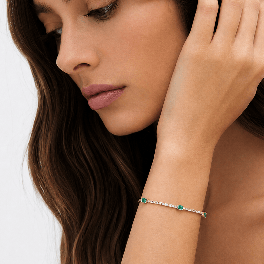 Emerald and Diamond Bracelet in 18ct Yellow Gold