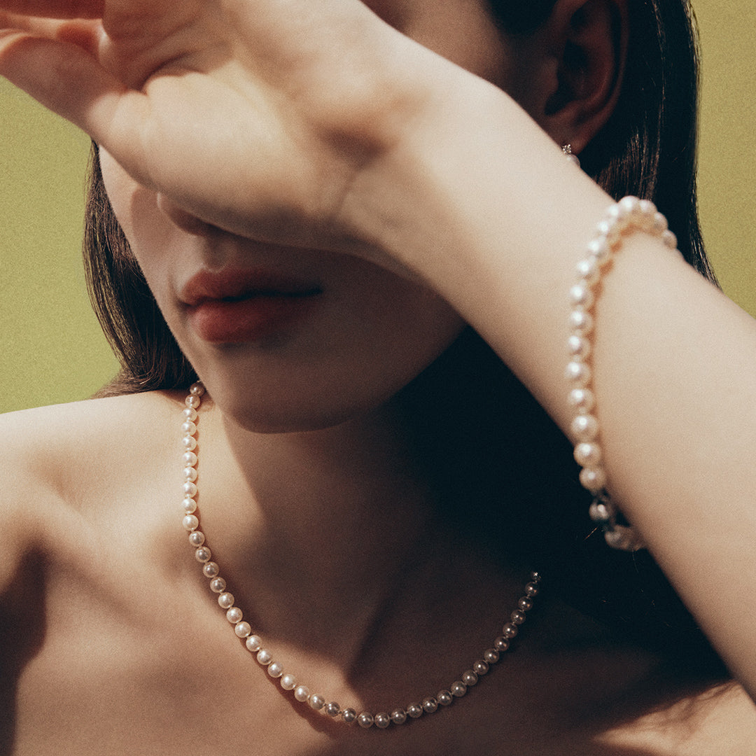 Akoya Pearl Bracelet in 18ct White Gold