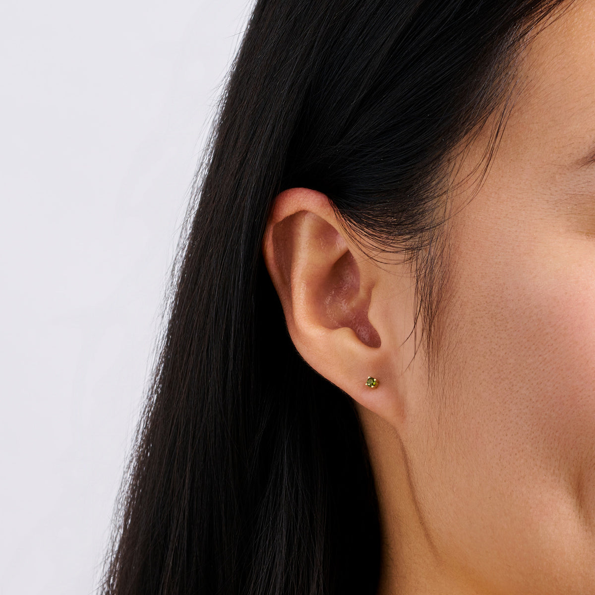 Green Tourmaline Stud Earrings in 18ct Yellow Gold