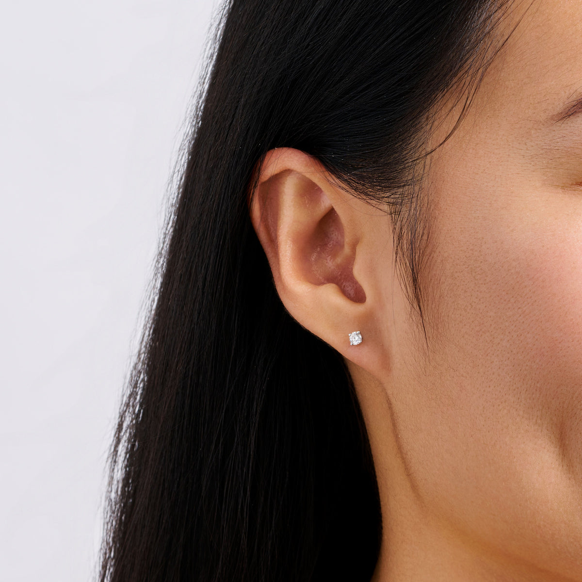 0.25 Carat Diamond Earrings in 18ct White Gold