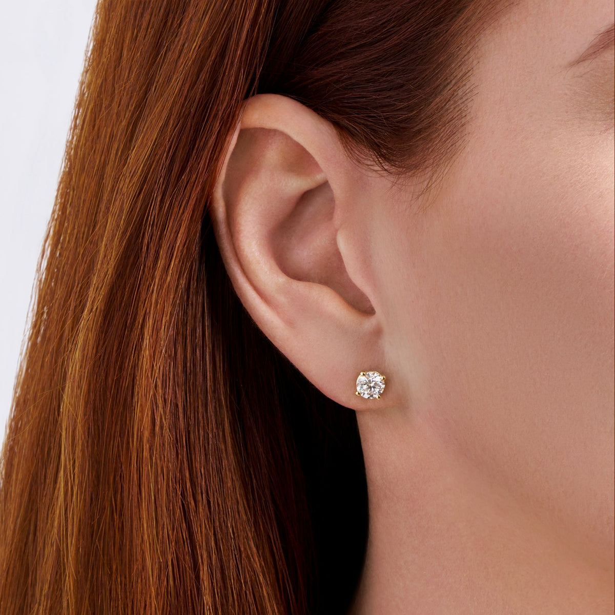 1.50 Carat Diamond Earrings in 18ct Yellow Gold