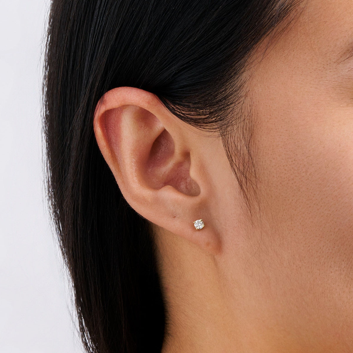 0.25 Carat Diamond Earrings in 18ct Yellow Gold