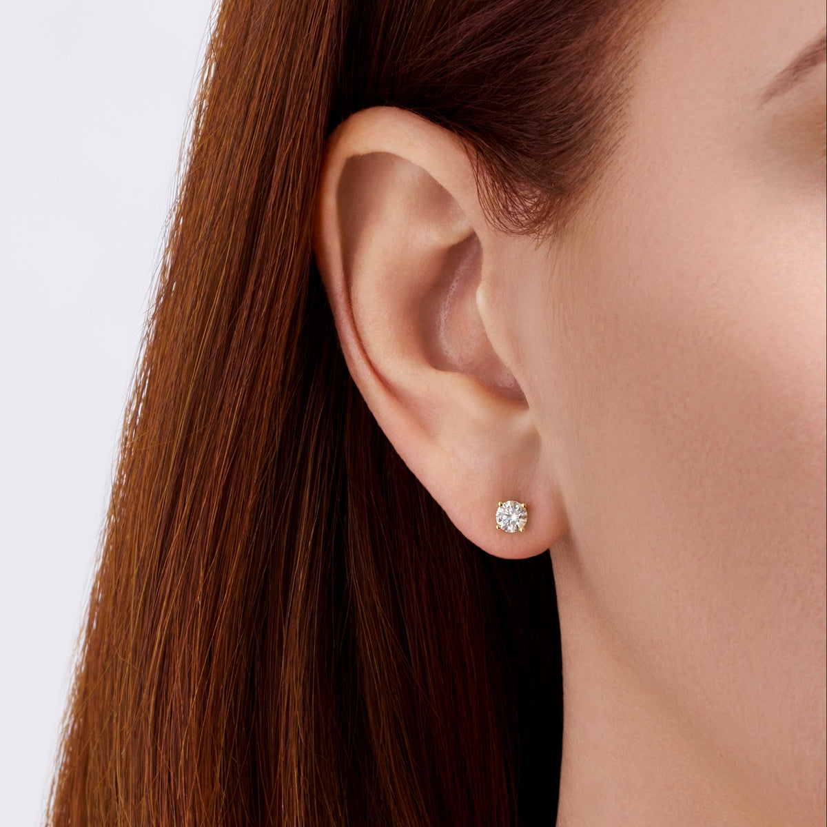 0.75 Carat Diamond Earrings in 18ct Yellow Gold