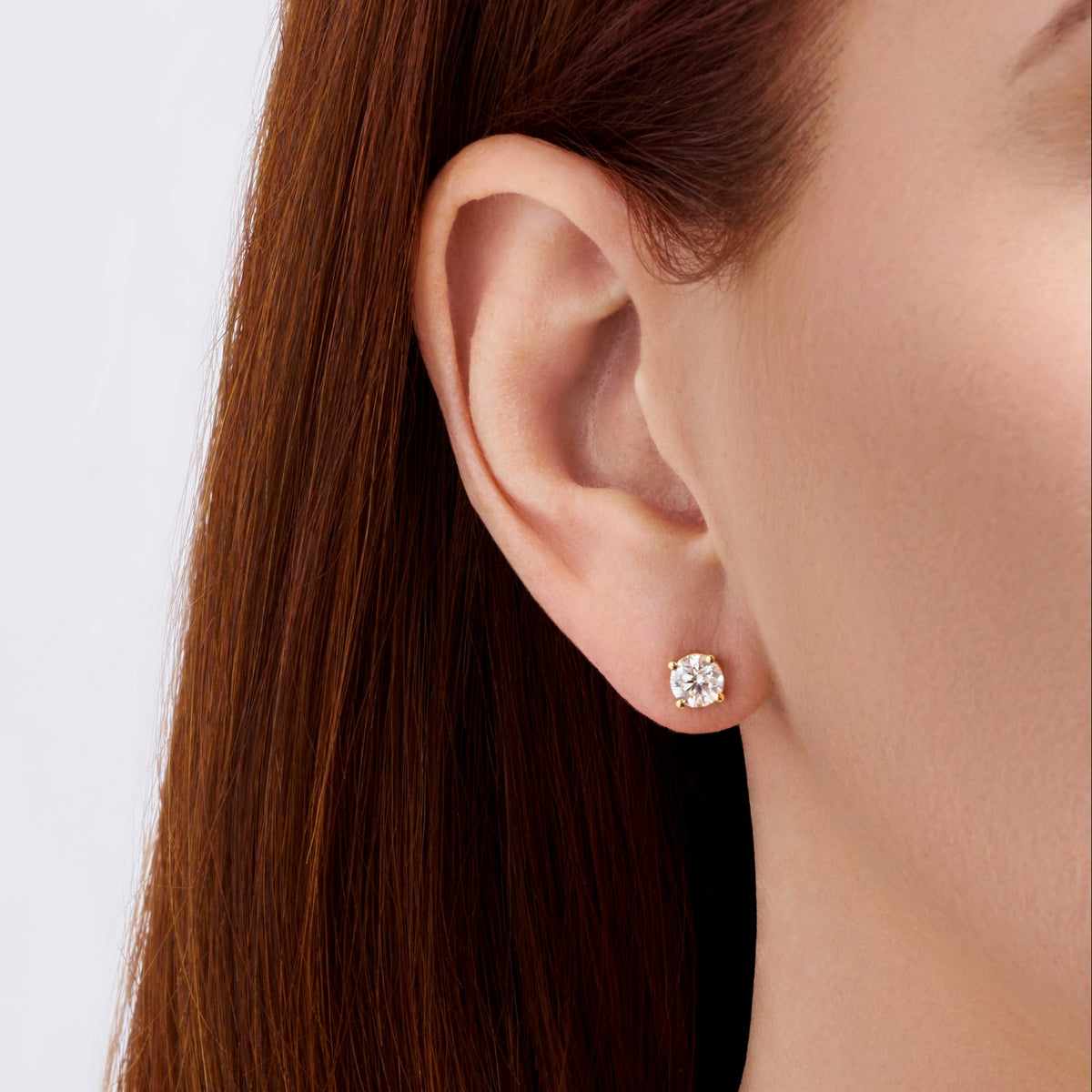 1.50 Carat Diamond Earrings in 18ct Yellow Gold