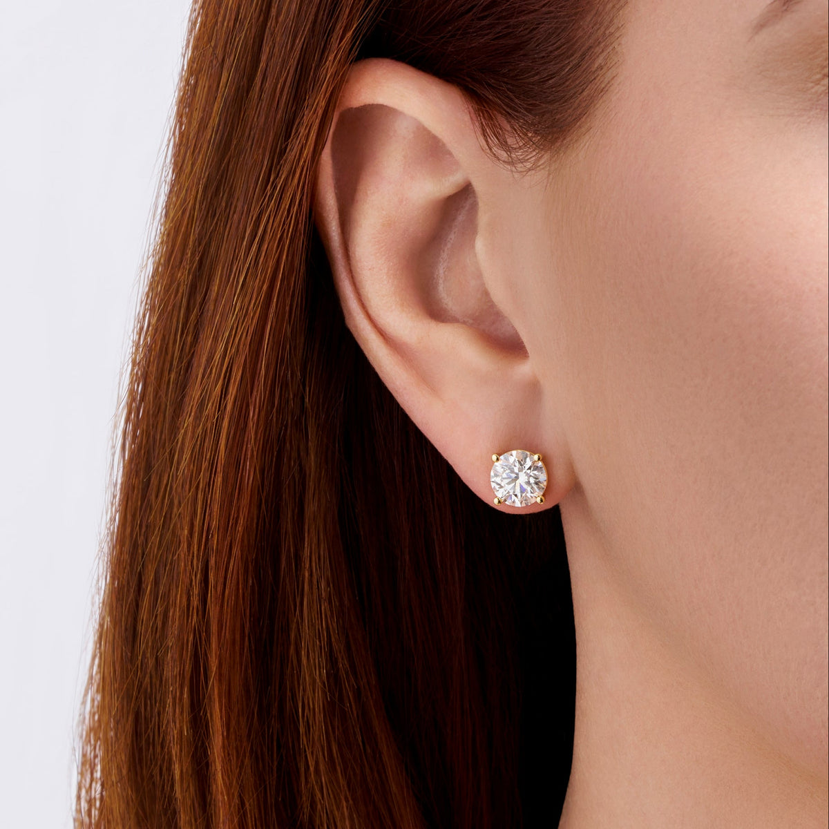 4.00 Carat TW Round Brilliant Cut Lab-Grown Diamond Stud Earrings in 18ct Yellow Gold