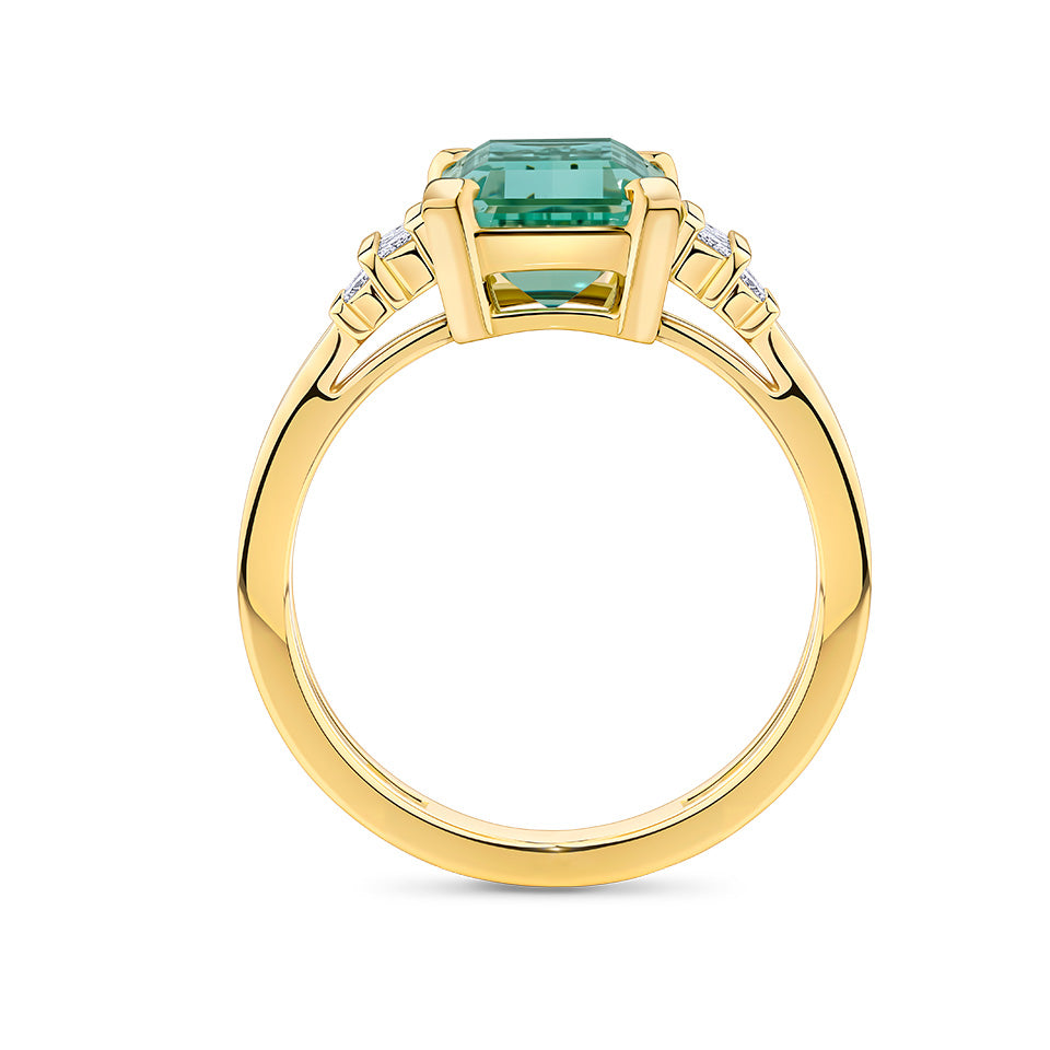 4.35 Carat Green Beryl and 0.32 Carat Diamond Ring in 18ct Yellow Gold