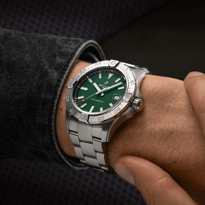 Breitling Avenger Automatic Green Stainless Steel 42.00MM Breitling