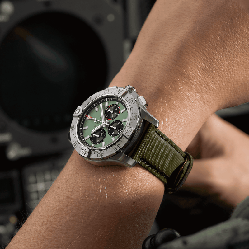 Breitling Avenger B01 Chronograph Stainless Steel Green 44.00MM Breitling