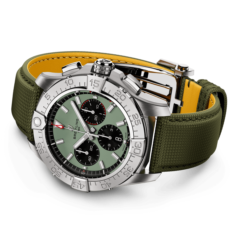 Breitling Avenger B01 Chronograph Stainless Steel Green 44.00MM Breitling