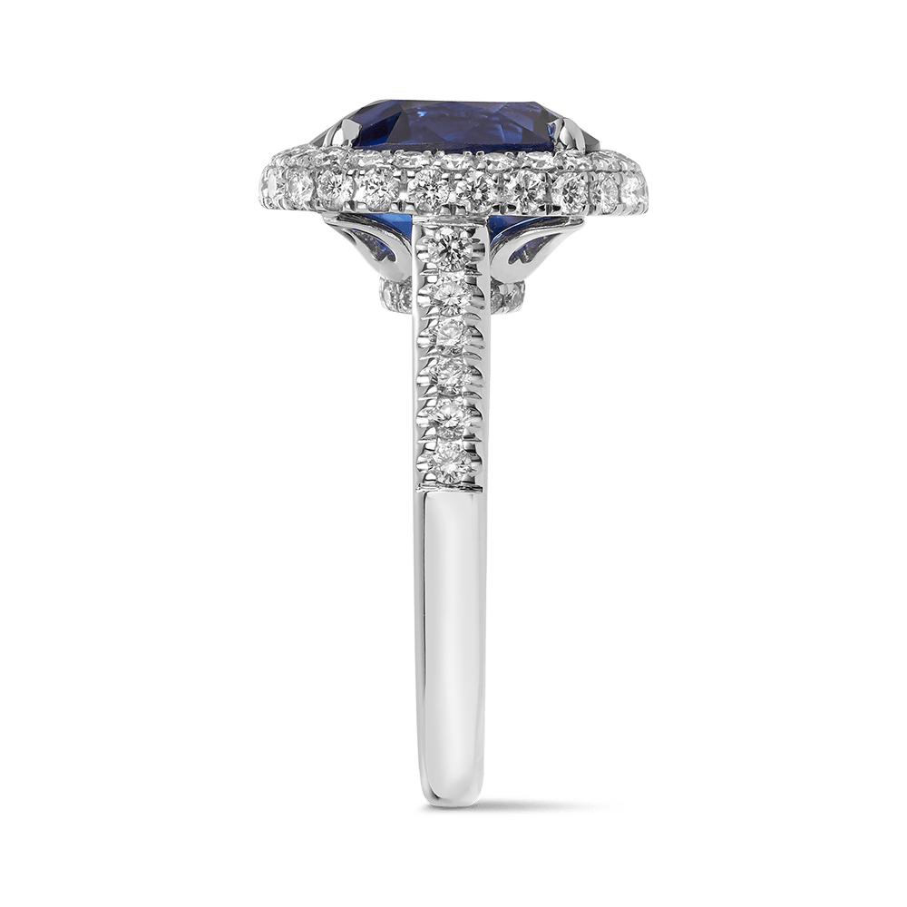 5.29 Carat Sapphire and Diamond Ring in 18ct White Gold