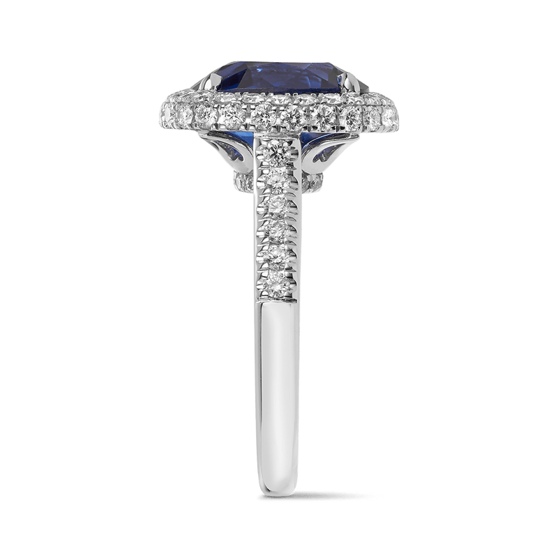 5.29 Carat Sapphire and Diamond Ring in 18ct White Gold