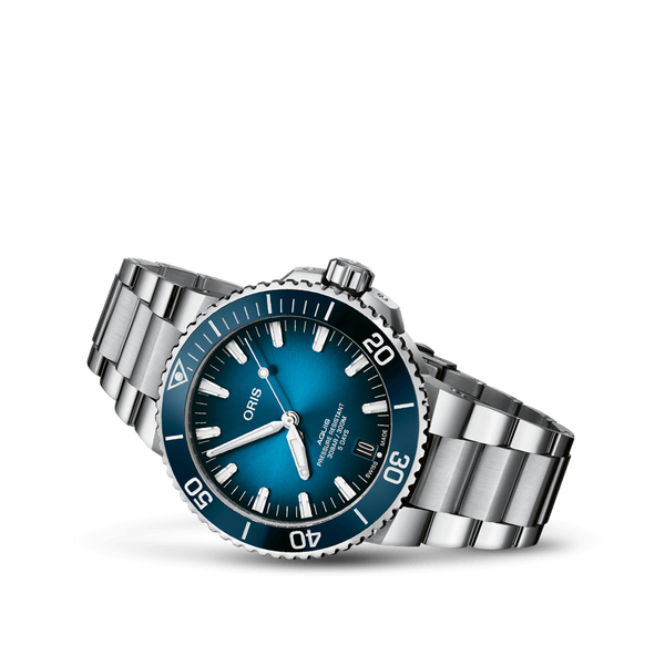 Oris Aquis Date Calibre 400 Oris